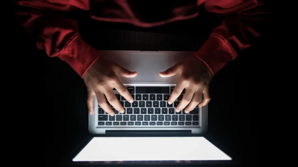 Apple MacBook Pro M4 14-inch Performance